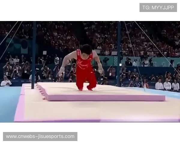 单杠决赛成失误重灾区，顶尖选手稳定性成胜负关键手