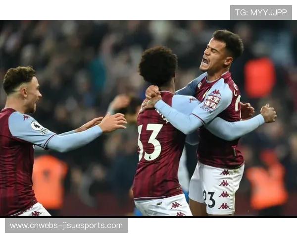 穆西亚拉替补登场,触球即造威胁 穆西亚拉替补登场,触球即造威胁